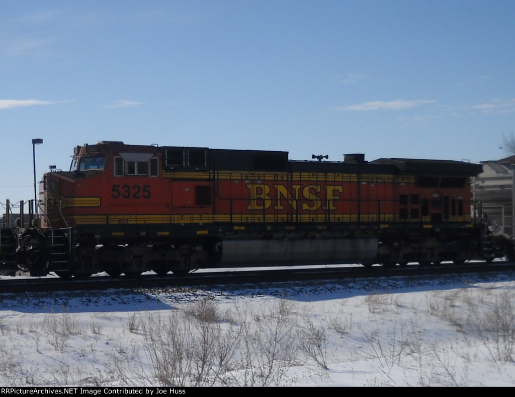 BNSF 5325